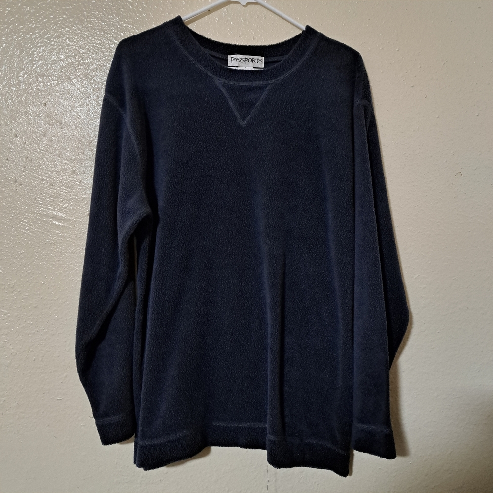 059) Passports Womens Fleece Pullover Top Navy Blue Large